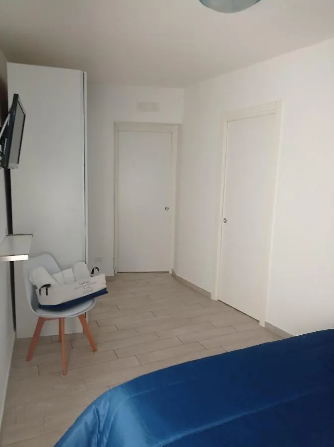 Blue House Napoli Apartment 0*, Naples Italy